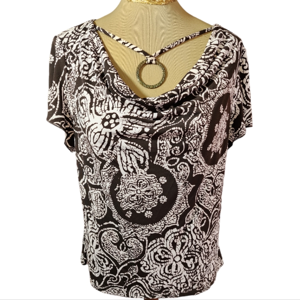 AGB Blouse with Attached Necklace